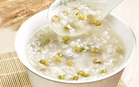 吃什么食物对中暑有好处(图1)